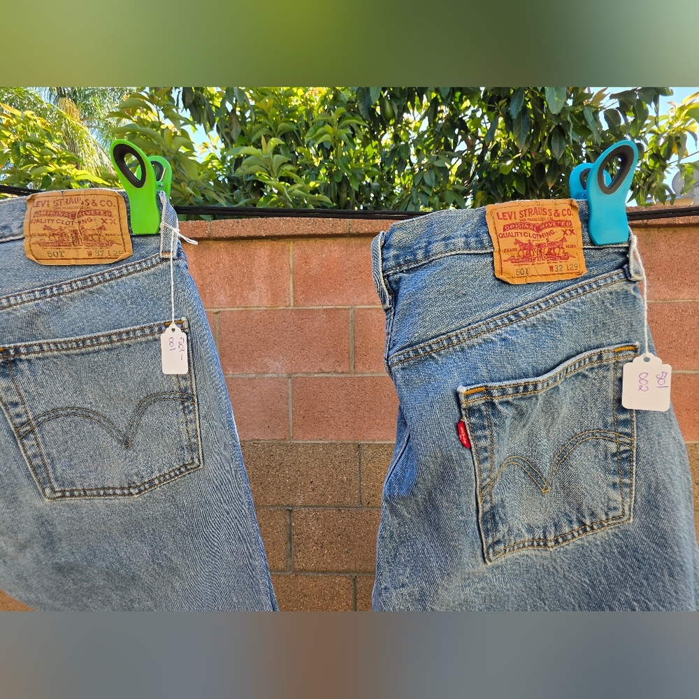 501 Levi's Men's Jeans - Picture 2 of 2
